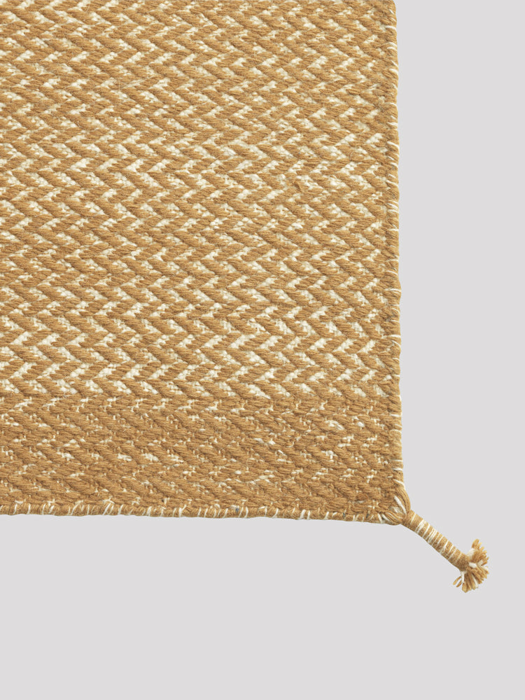 Ply Rug | Muuto | Catalog Interiors