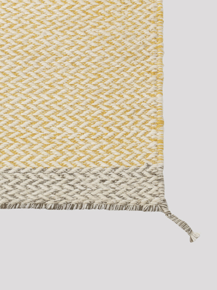 Ply Rug | Muuto | Catalog Interiors