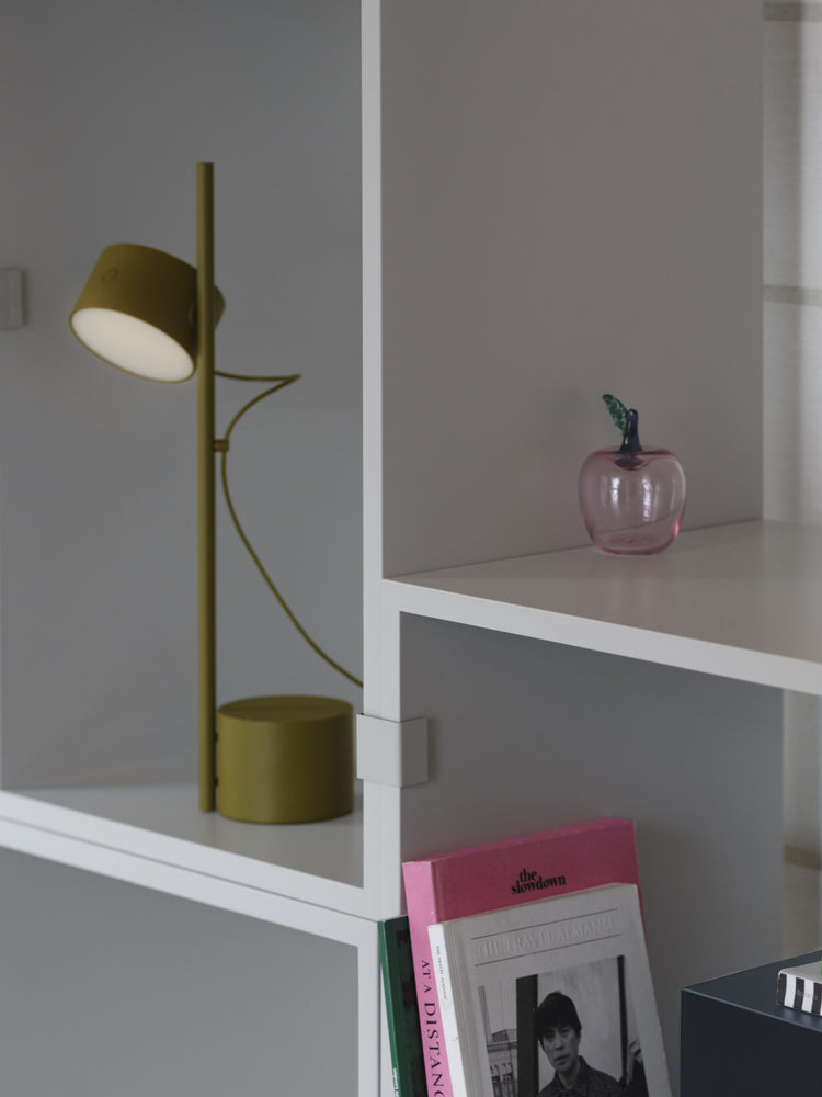 Post Table Lamp | Muuto | Catalog Interiors