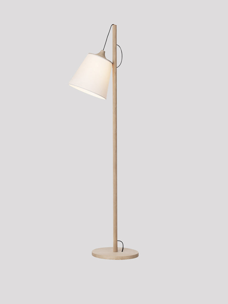 Pull Floor Lamp | Muuto | Catalog Interiors
