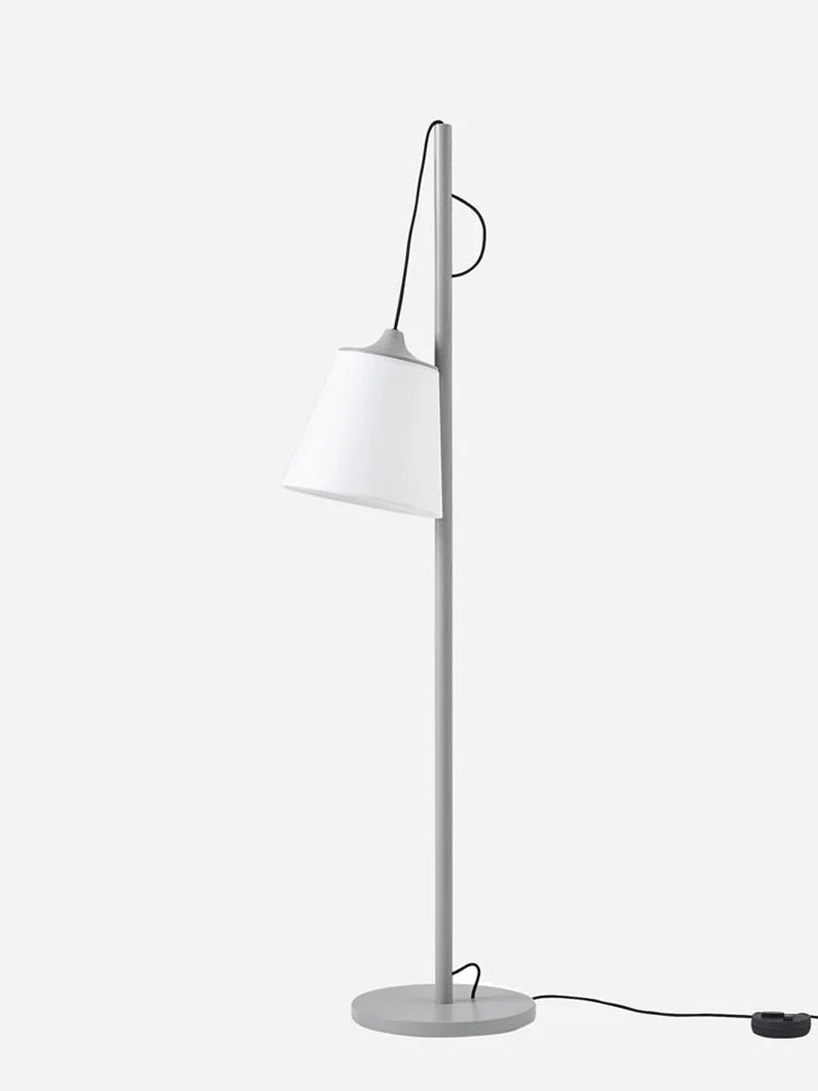 Pull Floor Lamp | Muuto | Catalog Interiors