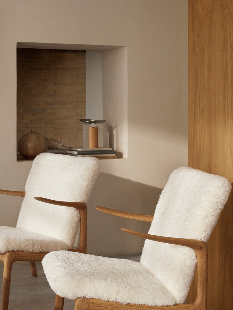 RF200 Petal Lamp | Carl Hansen | Catalog Interiors