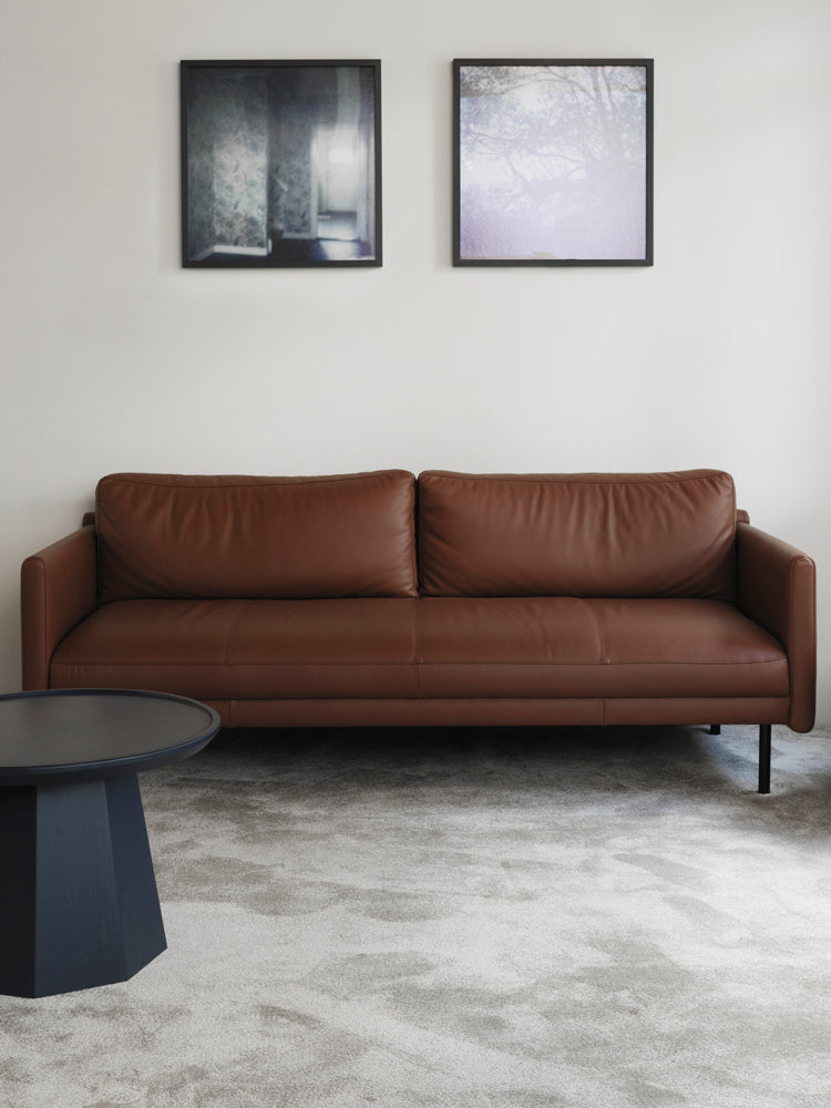 Rar Sofa