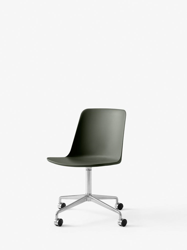 Rely Chair HW21 | & Tradition | Catalog Interiors