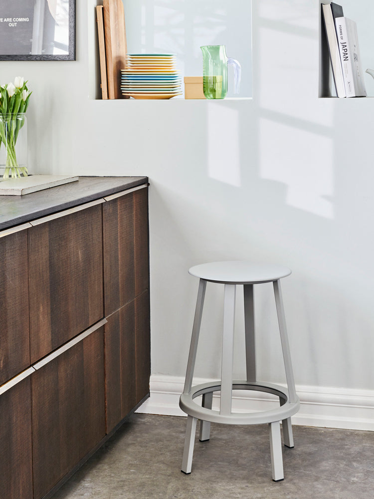 Revolver Counter Stool