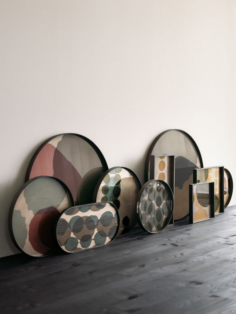 Round Dots Glass Tray | Ethnicraft | Catalog Interiors