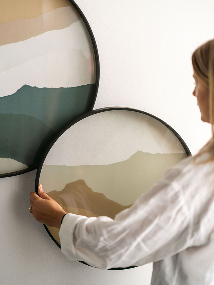 Round Wabi Sabi Glass Tray | Ethnicraft | Catalog Interiors