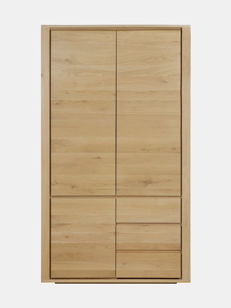 Shadow Dresser | Ethnicraft | Catalog Interiors