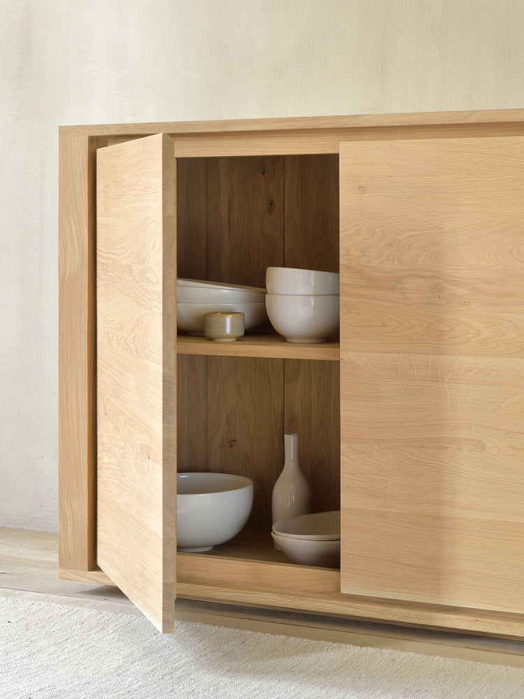 Shadow Sideboard | Ethnicraft | Catalog Interiors