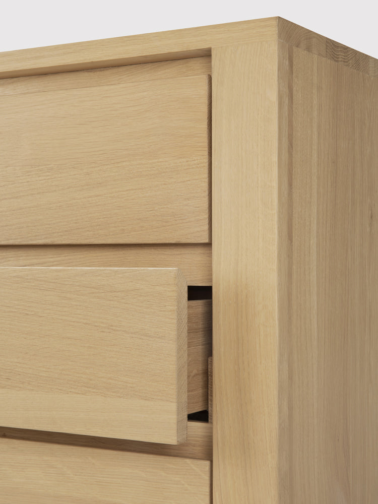 Shadow Sideboard | Ethnicraft | Catalog Interiors