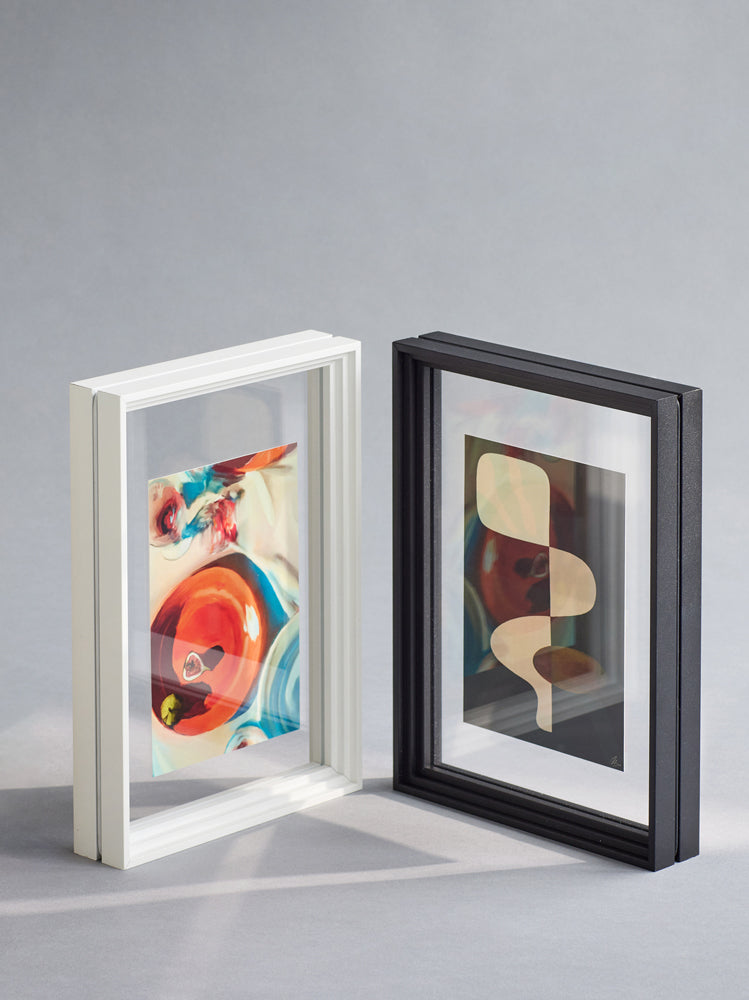 Standing Frame | Moebe | Catalog Interiors