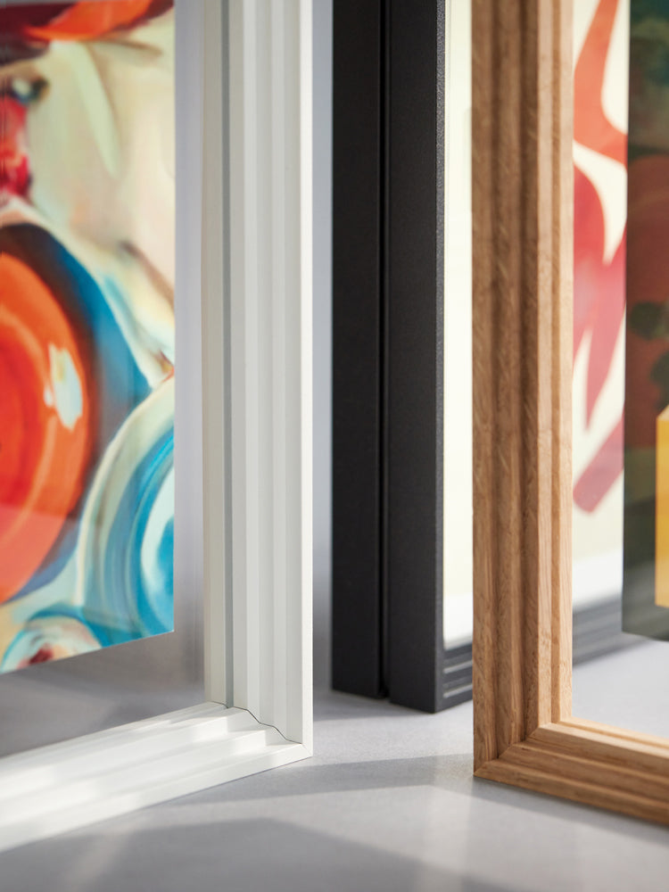 Standing Frame | Moebe | Catalog Interiors