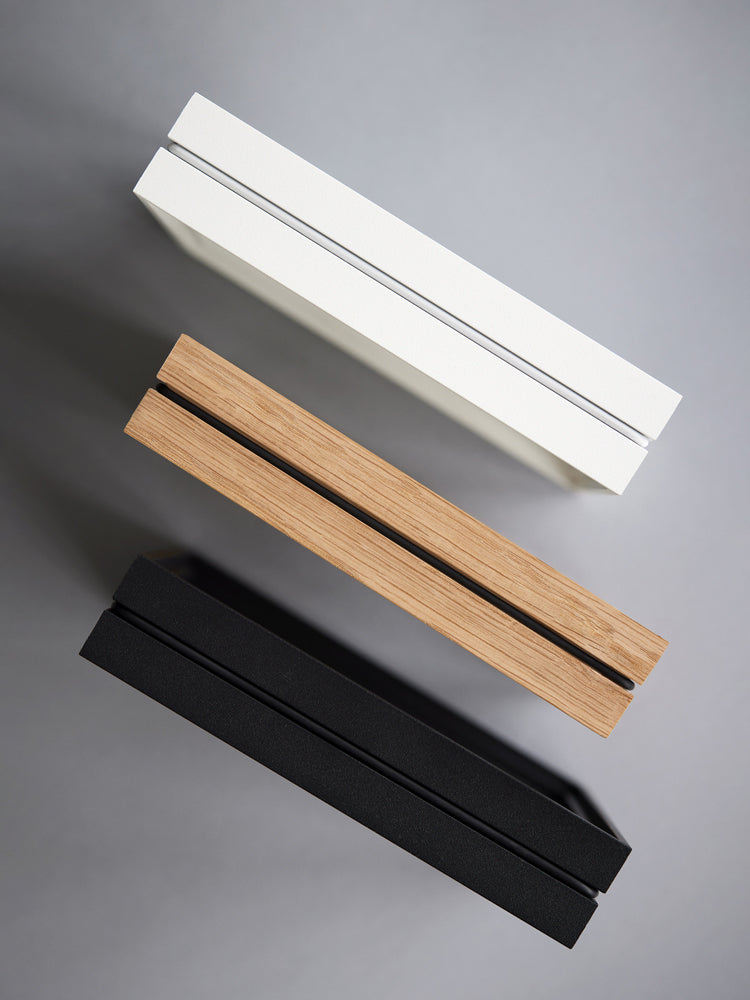 Standing Frame | Moebe | Catalog Interiors