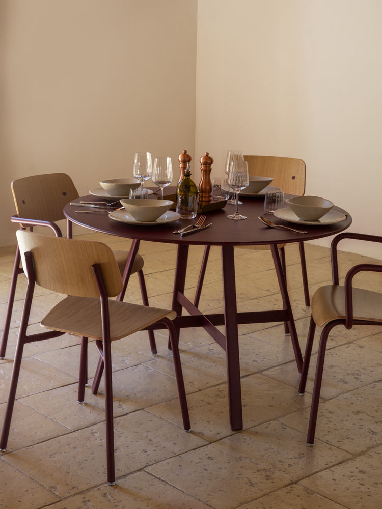 Ex-Display Studie Chair Oak & Black Cherry