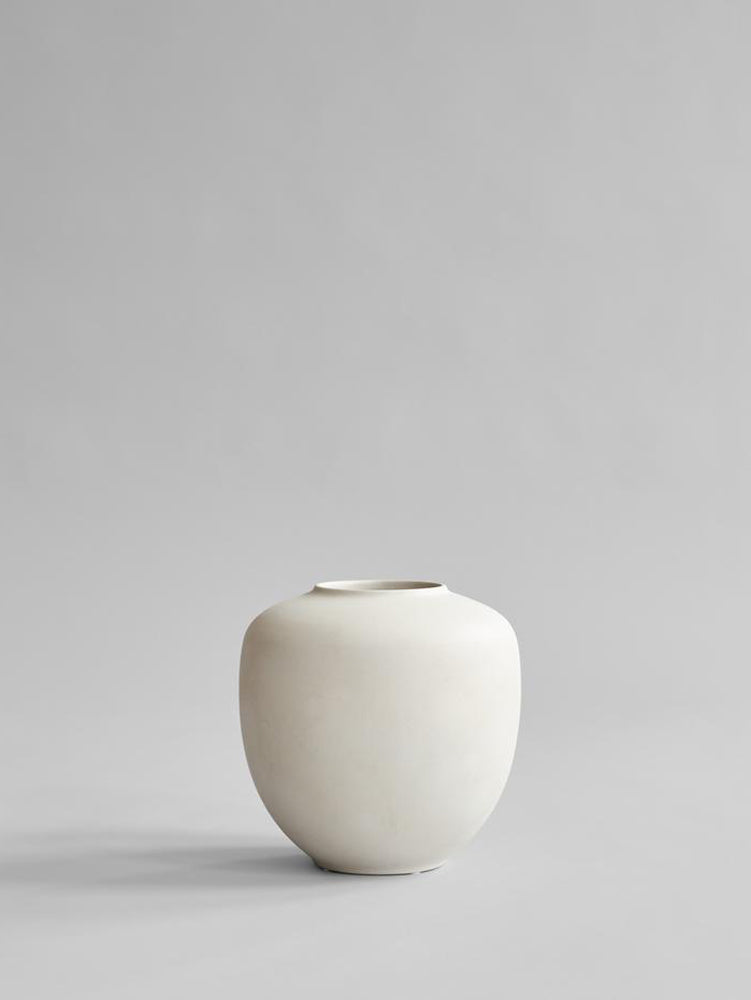 Sunao Vase | 101CPH | Catalog Interiors