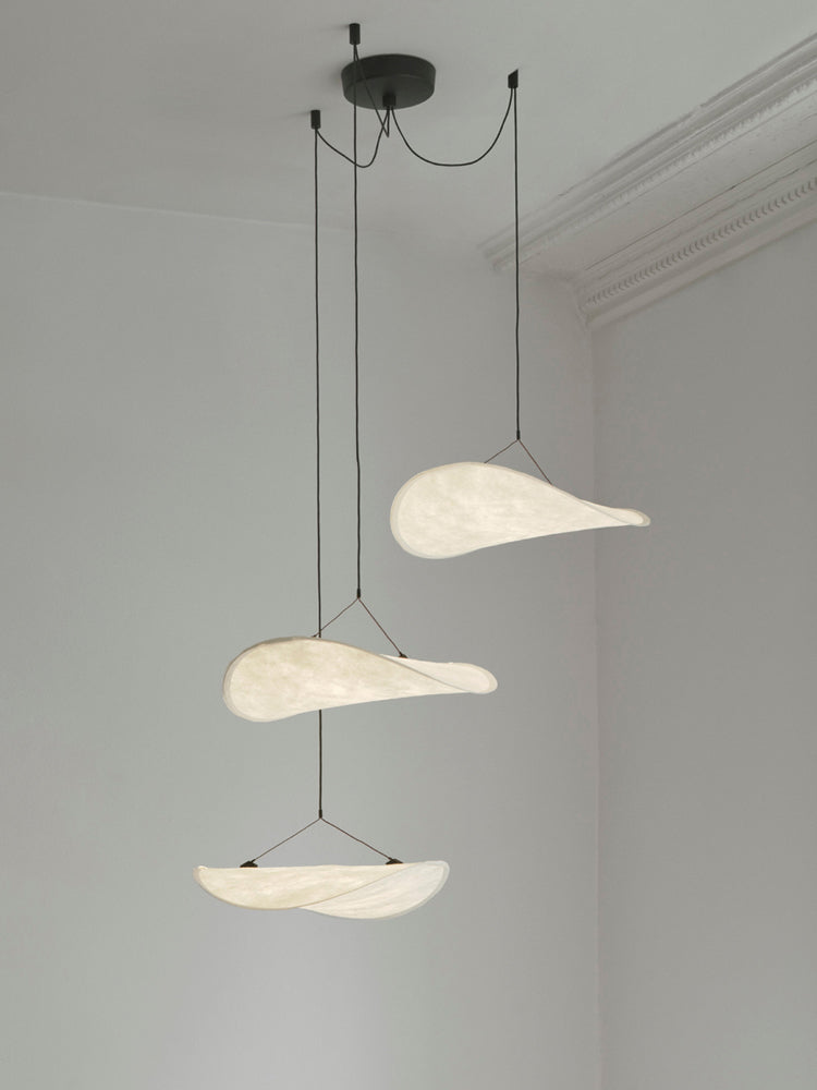 Tense Pendant Lamp