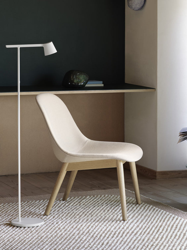 Tip Floor Lamp | Muuto | Catalog Interiors