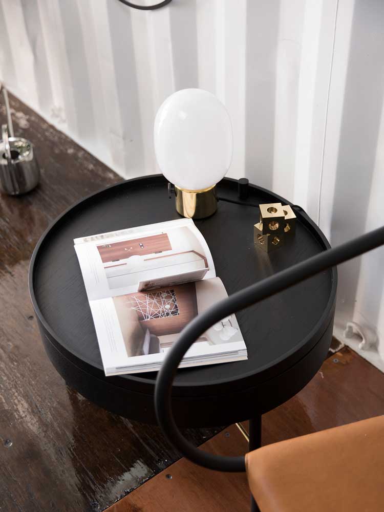 Turning Table | Audo | Catalog Interiors