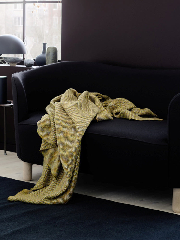 Una Throw | Roros Tweed | Catalog Interiors