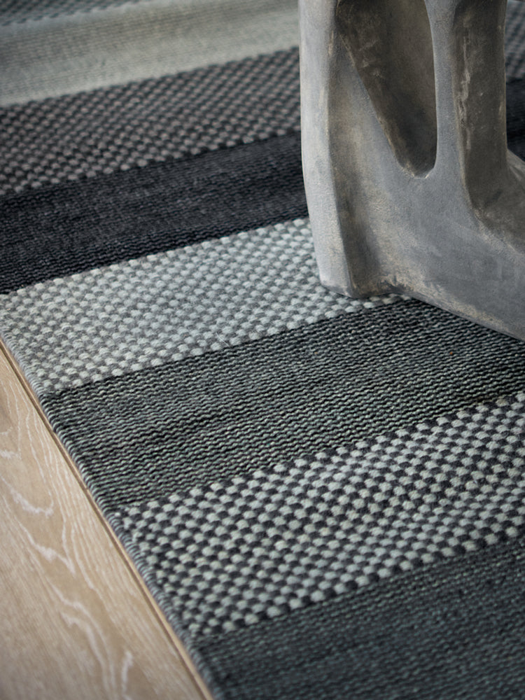 Veronica Rug | Fabula | Catalog Interiors
