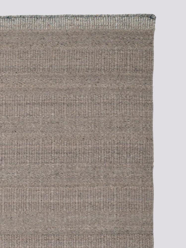 Versanti Rug | Linie Design | Catalog Interiors