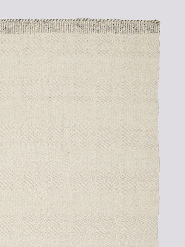 Versanti Rug | Linie Design | Catalog Interiors