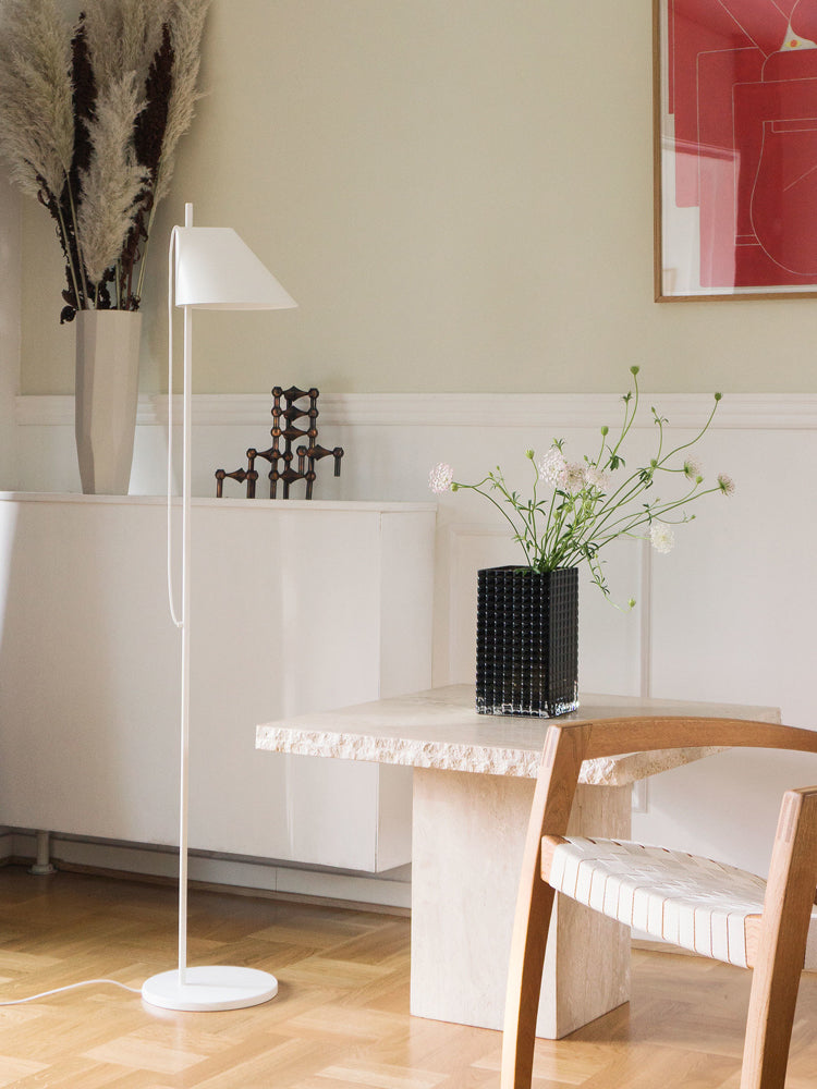 Yuh Floor Lamp | Louis Poulsen | Catalog Interiors