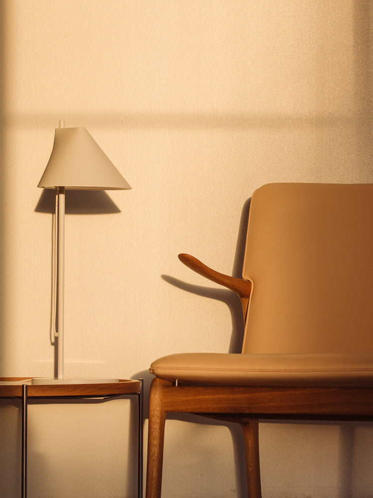 Yuh Table Lamp | Louis Poulsen | Catalog Interiors