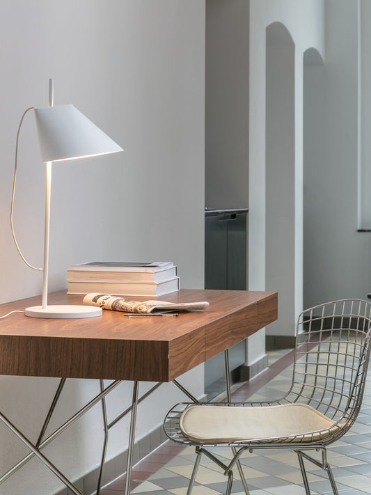 Yuh Table Lamp | Louis Poulsen | Catalog Interiors