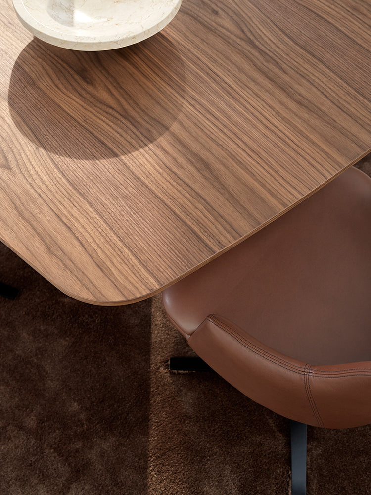 117 Extendable Dining Table | Skovby | Catalog Interiors 