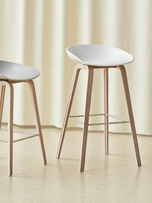 AAS 32 Bar Stool