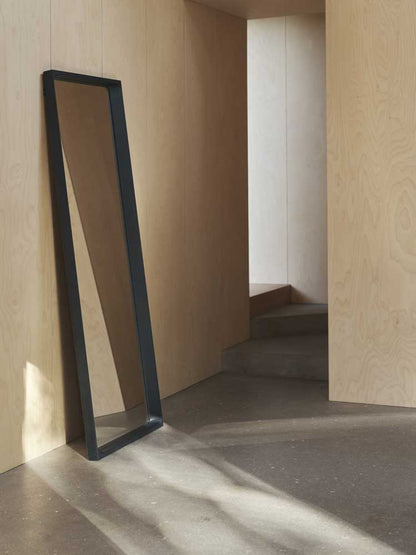 Arced Mirror | Muuto | Catalog Interiors 