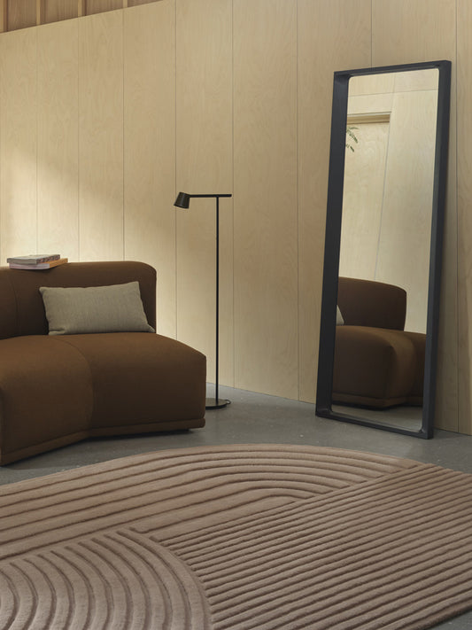 Arced Mirror | Muuto | Catalog Interiors 