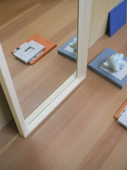 Arced Mirror | Muuto | Catalog Interiors 