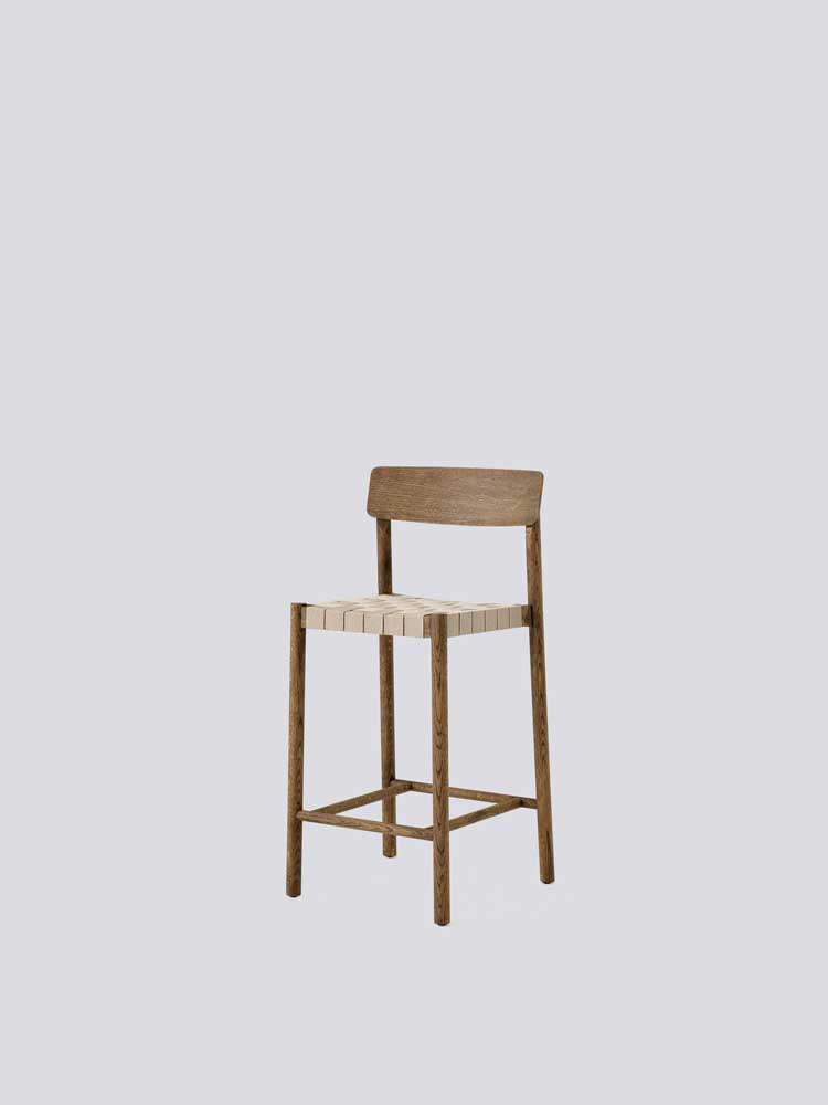 Betty Counter Stool TK12 & TK13 | &Tradition | Catalog Interiors 