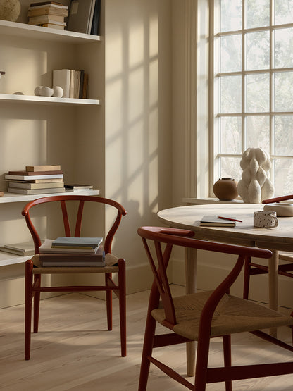 CH24 Soft Wishbone Chair | Carl Hansen & Son | Catalog Interiors 