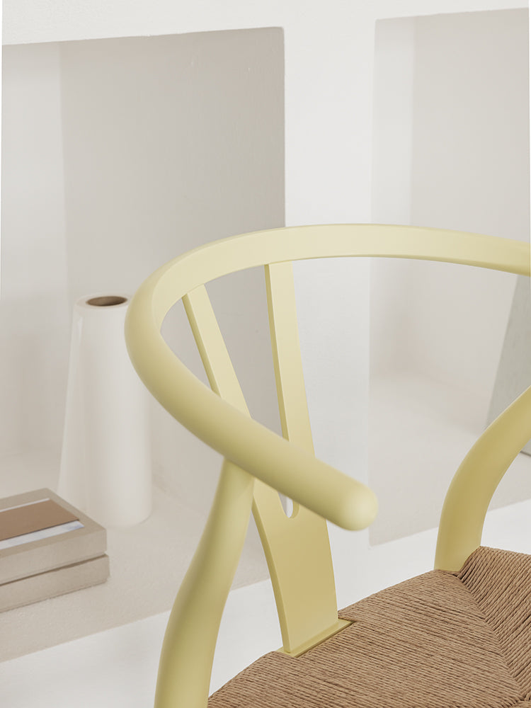 CH24 Soft Wishbone Chair | Carl Hansen & Son | Catalog Interiors 
