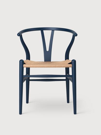 CH24 Soft Wishbone Chair | Carl Hansen & Son | Catalog Interiors 