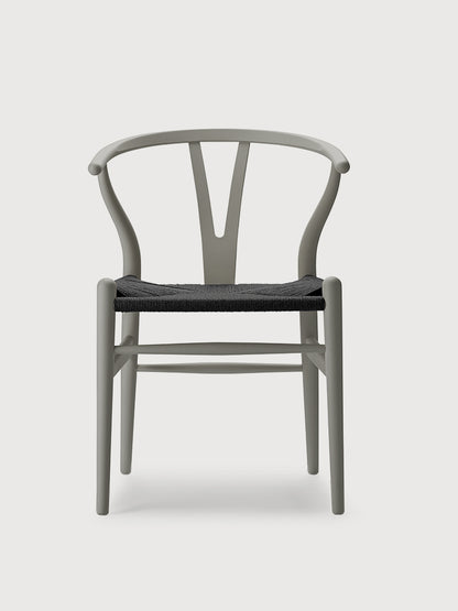 CH24 Soft Wishbone Chair | Carl Hansen & Son | Catalog Interiors 