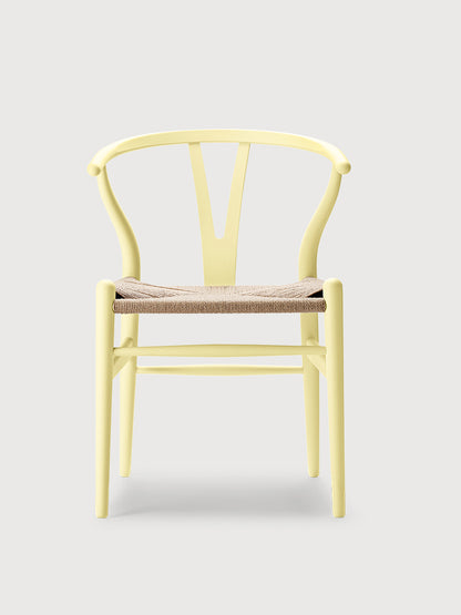 CH24 Soft Wishbone Chair | Carl Hansen & Son | Catalog Interiors 