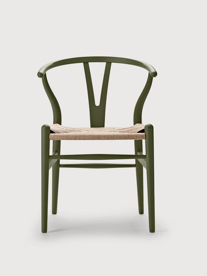 CH24 Soft Wishbone Chair | Carl Hansen & Son | Catalog Interiors 