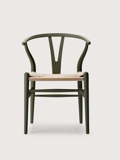 CH24 Soft Wishbone Chair | Carl Hansen & Son | Catalog Interiors 