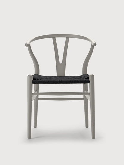 CH24 Soft Wishbone Chair | Carl Hansen & Son | Catalog Interiors 