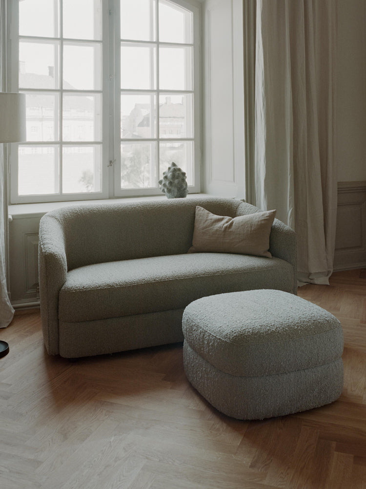 Covent Pouf | New Works | Catalog Interiors 