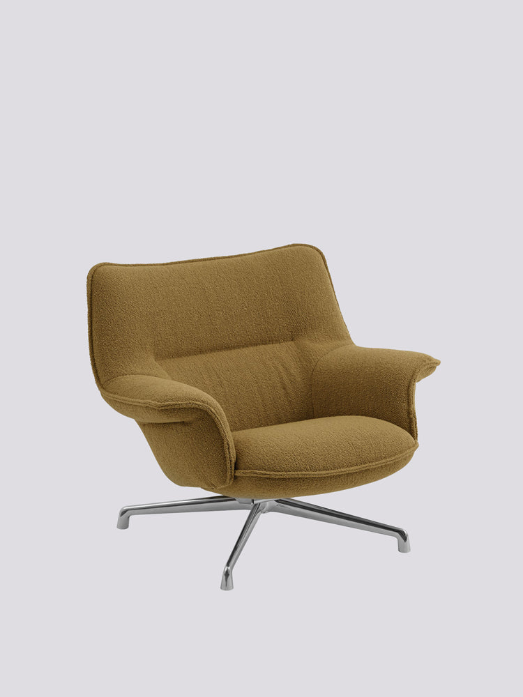 Doze Lounge Chair Low Back Swivel Base
