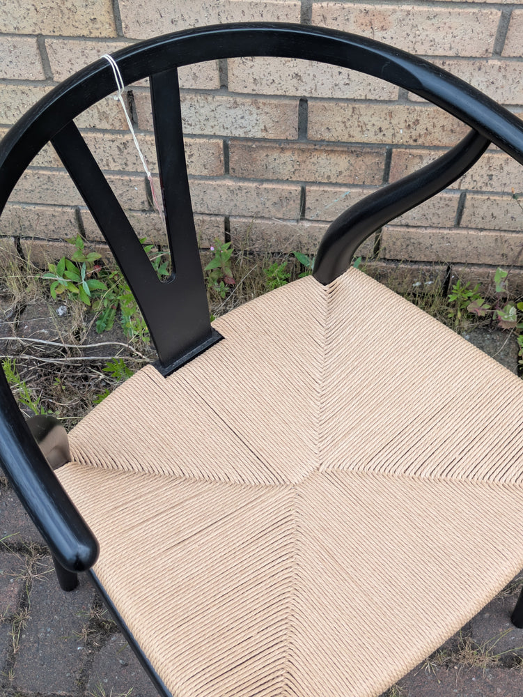 Ex-Display CH24 Black Wishbone Chair