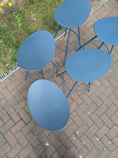 Coma Bar Stool