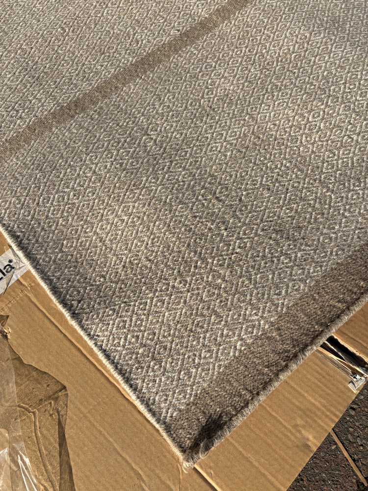 Ex-Display Elli Rug 140x200cm