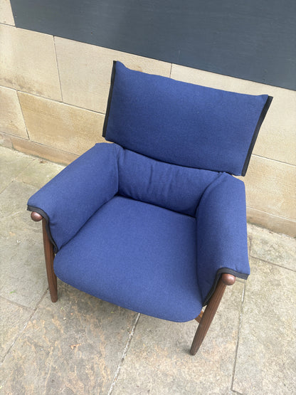 Ex-Display EO15 Embrace Lounge Chair