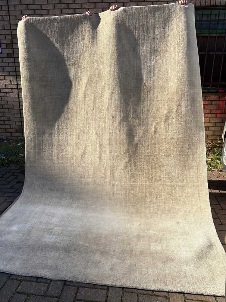 Ex-Display Valhal Rug 200x300cm